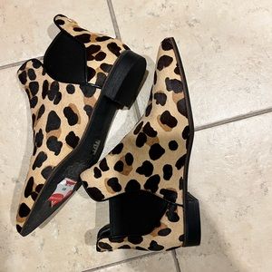 Cole Haan new with tags size 7.5 leopard print booties